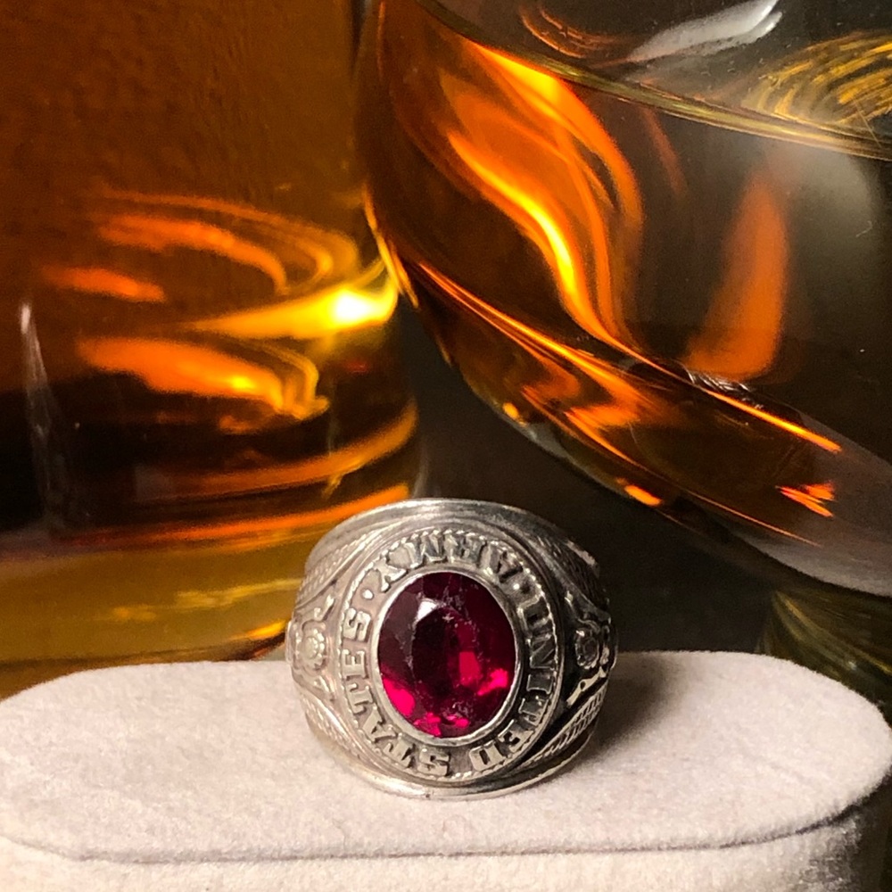 Estate United State Army ring! Sterling silver!